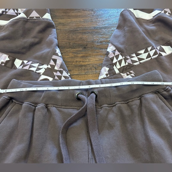 NWT πFP Free People Movement Snow Flow Joggers - Driftwood Combo Taupe - size M - Picture 6 of 12